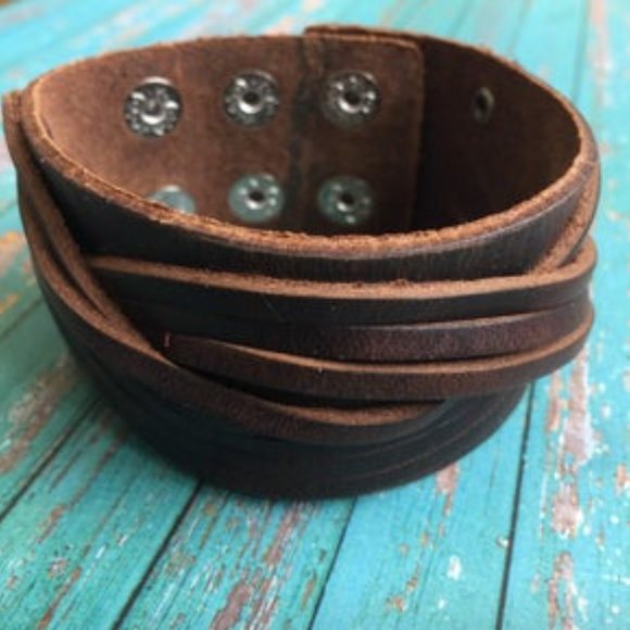 Fashion Jewelry Other - Woven distressed brown composite leather cuff